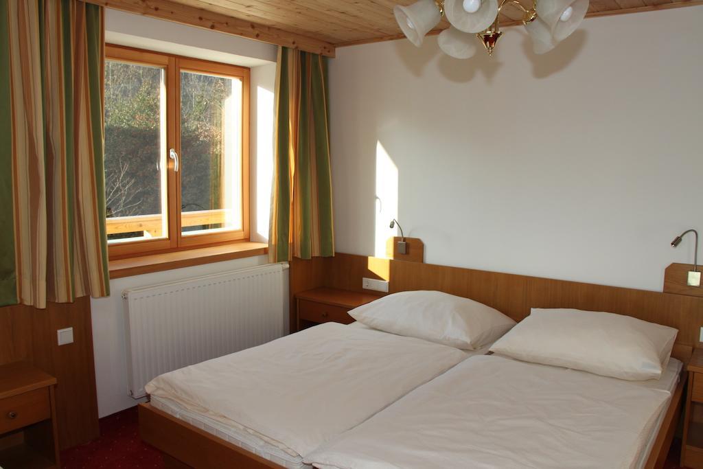 Pension Christina Unterach am Attersee Habitación foto